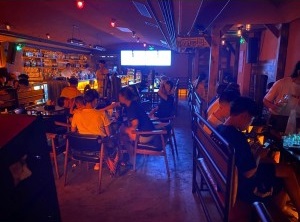 【佐贰小酒馆|市中心家润多】原价88元嗨棒特调一桶，朋友小聚来佐贰！