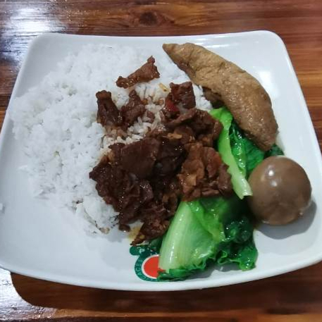 【沙县小吃（体育路）】牛肉饭＋青菜＋香干＋卤蛋