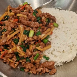 【霸碗|王府井富1楼】盖码饭 嫩姜鸭丝盖码饭
